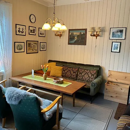 Koselig Feriehus, Birkedaltunet *